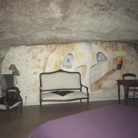 Logis De La Tour Отель типа 
